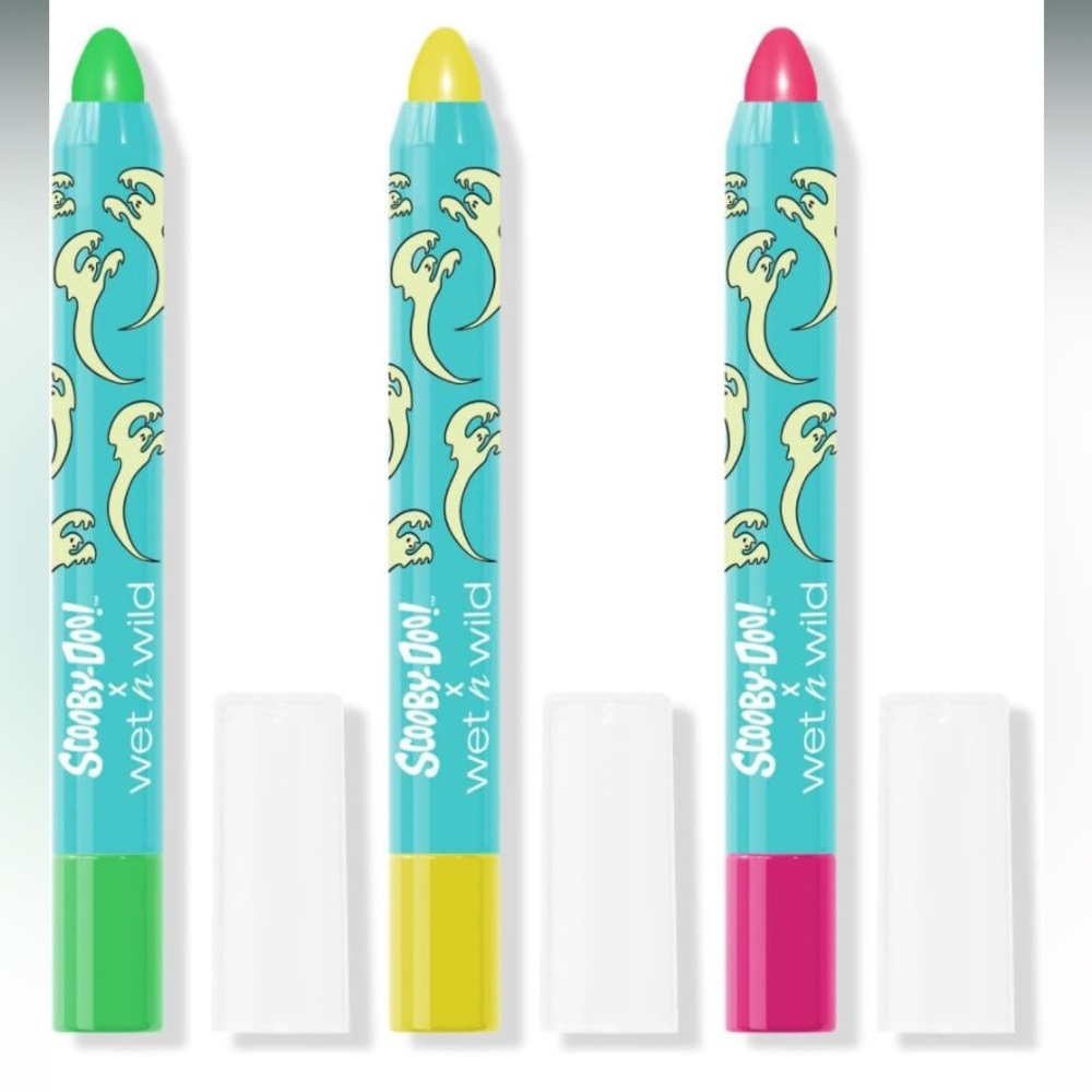 Wet N Wild Scooby Doo Collection Glow Madness UV Glow Face & Body Crayon Set - Picture 3 of 6